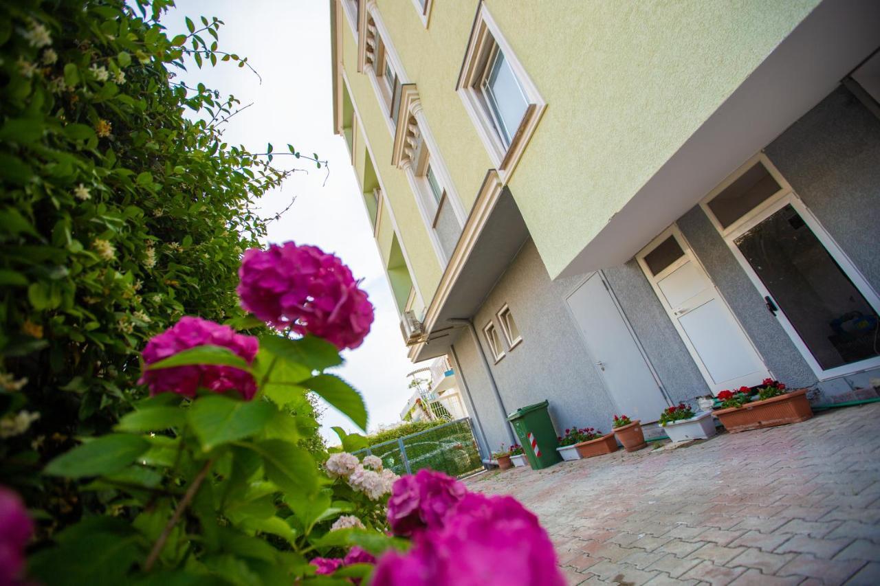 Velipoja Apartments Buitenkant foto